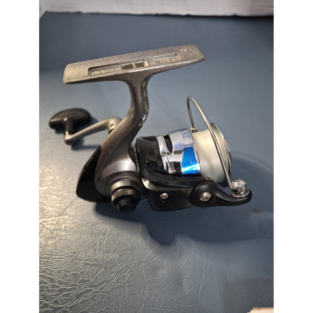 Daiwa Shock 2500B Fishing Spinning Reel